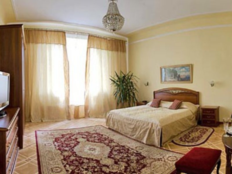 Lion s Castle Hotel 12475