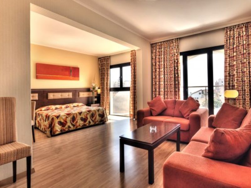 Livadhiotis City Hotel 103485