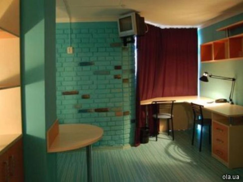 Liverpool Hotel 12224