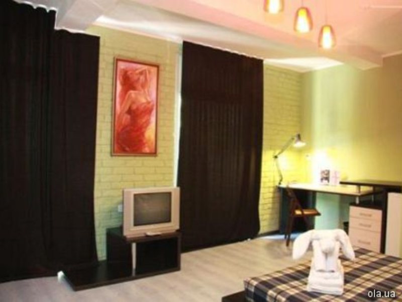 Liverpool Hotel 12226