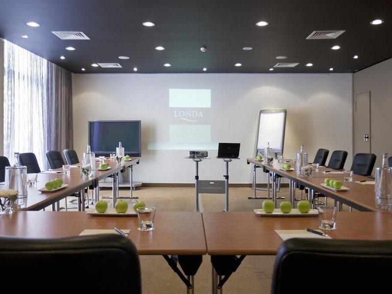 Londa Beach Deluxe Suites 206065