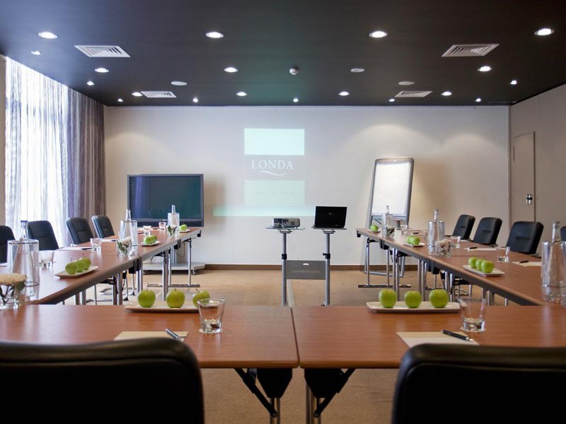 Londa Beach Deluxe Suites 206075