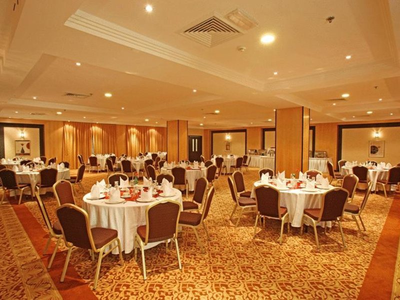 London Suites Hotel  181767