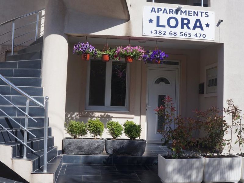 Lora Apartments 308234