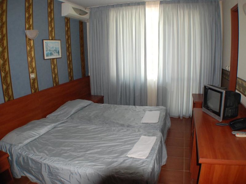 Lotos (Balchik)  166148