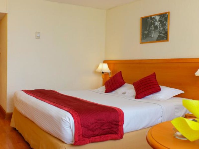 Lou Lou A Beach Resort 118016