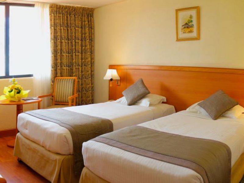 Lou Lou A Beach Resort 118018