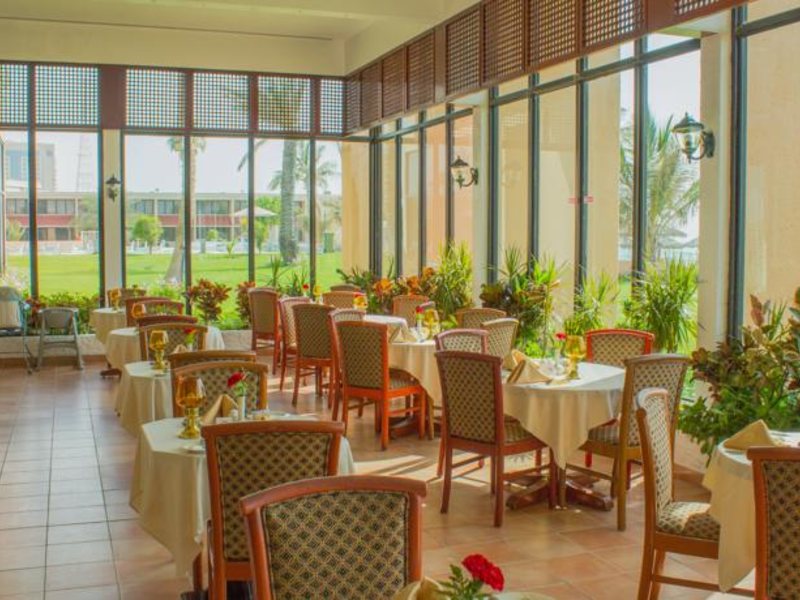 Lou Lou A Beach Resort 118026