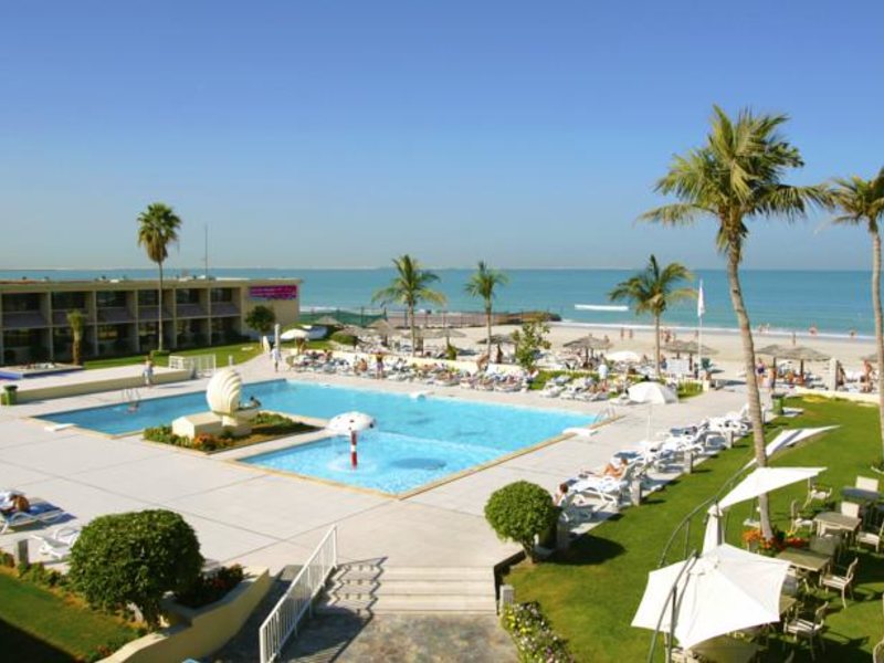 Lou Lou A Beach Resort 118028