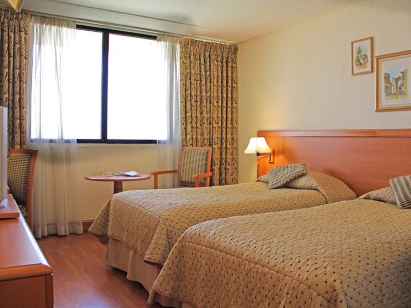 Lou Lou A Beach Resort 47918