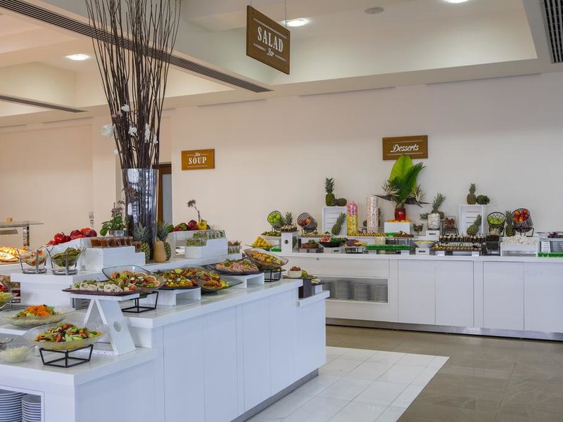 Louis Althea Beach 289652