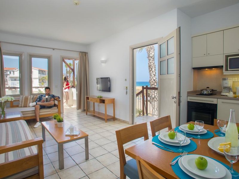 Louis Althea Beach 289657