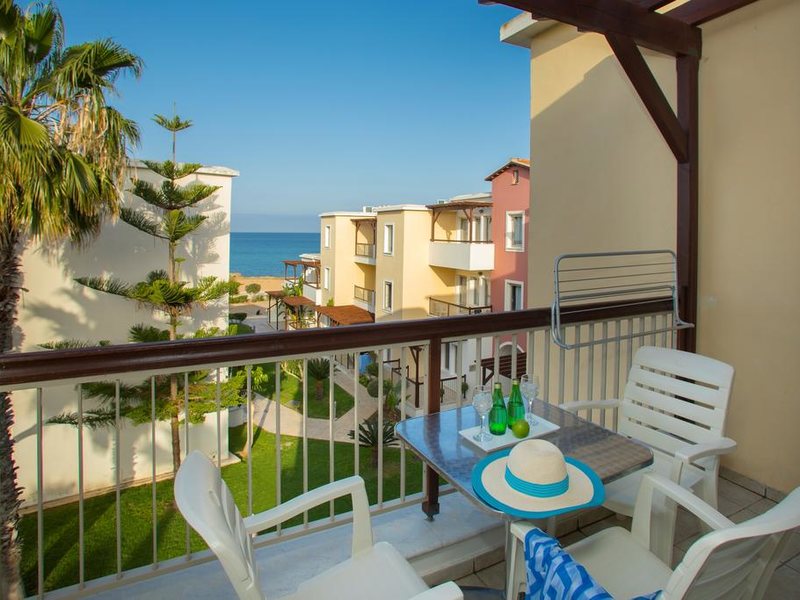 Louis Althea Beach 289660