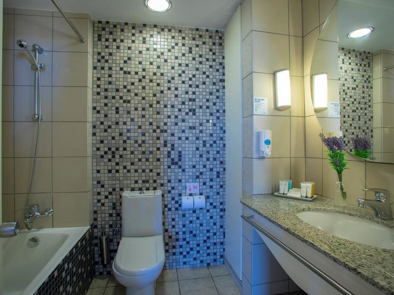 Louis Althea Beach 289661