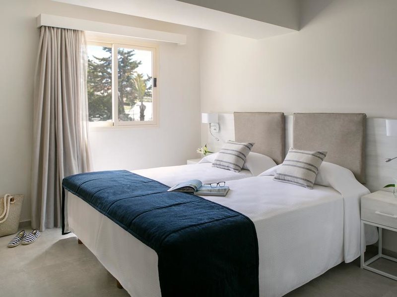 Louis Paphos Breeze 290172