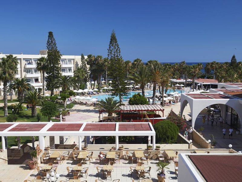 Louis Phaethon Beach 290190