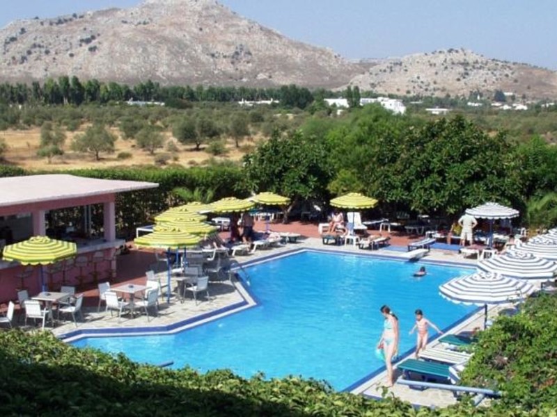 Loutanis Hotel 78030