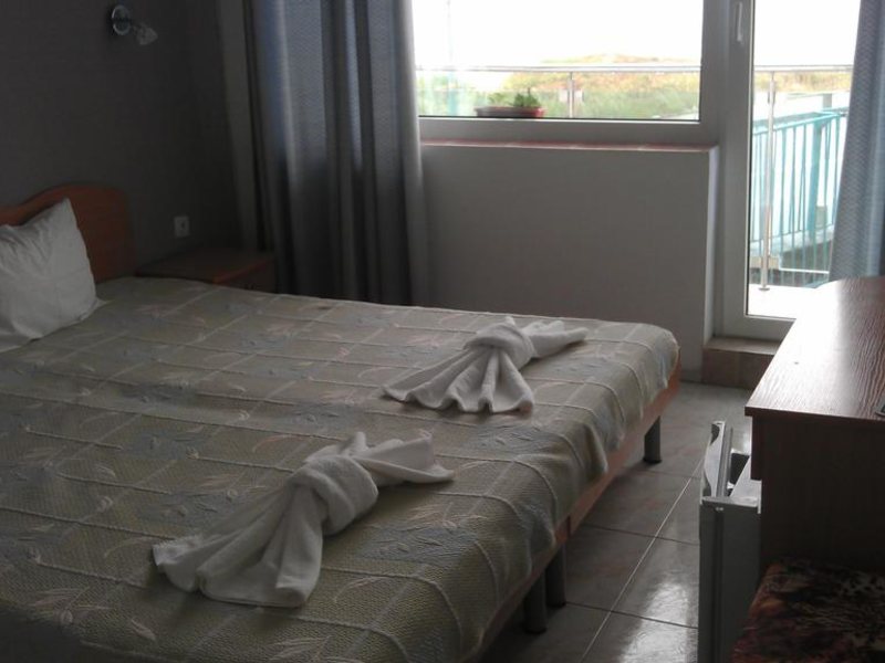 Lozite Family Hotel 166152