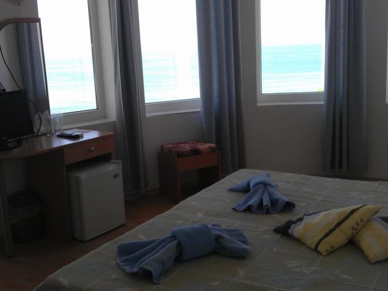 Lozite Family Hotel 166158