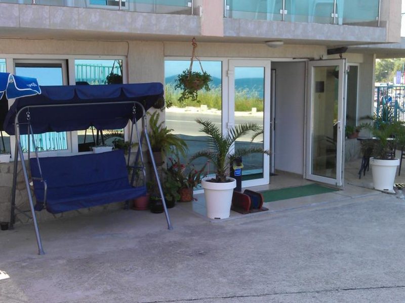 Lozite Family Hotel 166160