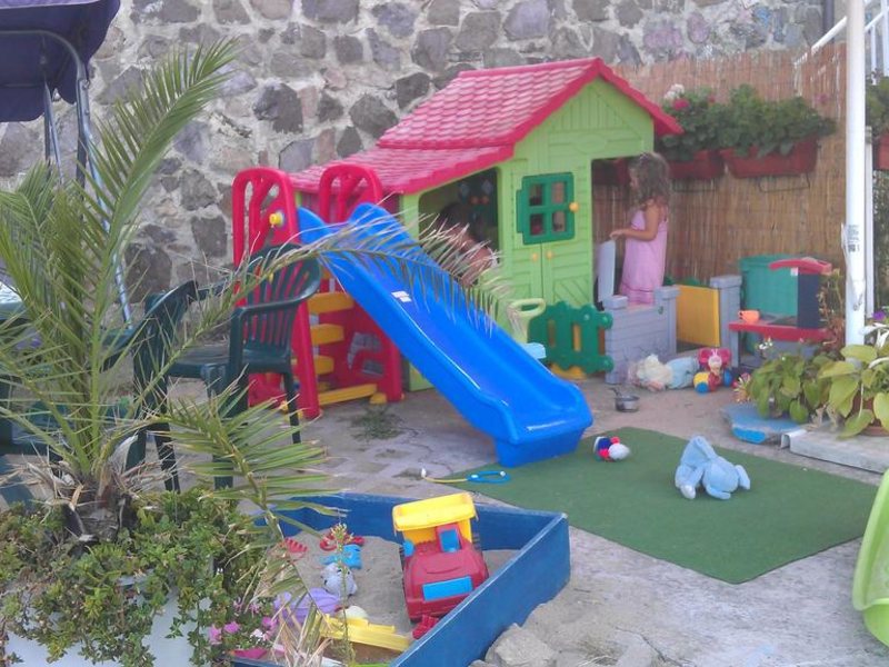 Lozite Family Hotel 166162