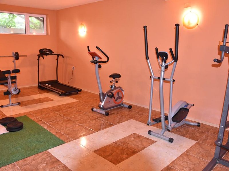 Lucky Family Aparthotel 311789