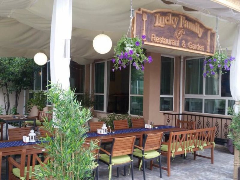 Lucky Family Aparthotel 311811