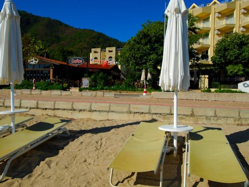 Luna Beach Deluxe Hotel (ех 63594
