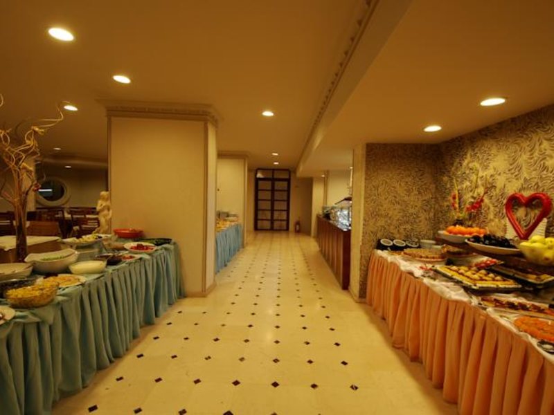 Luna Beach Deluxe Hotel (ех 63601