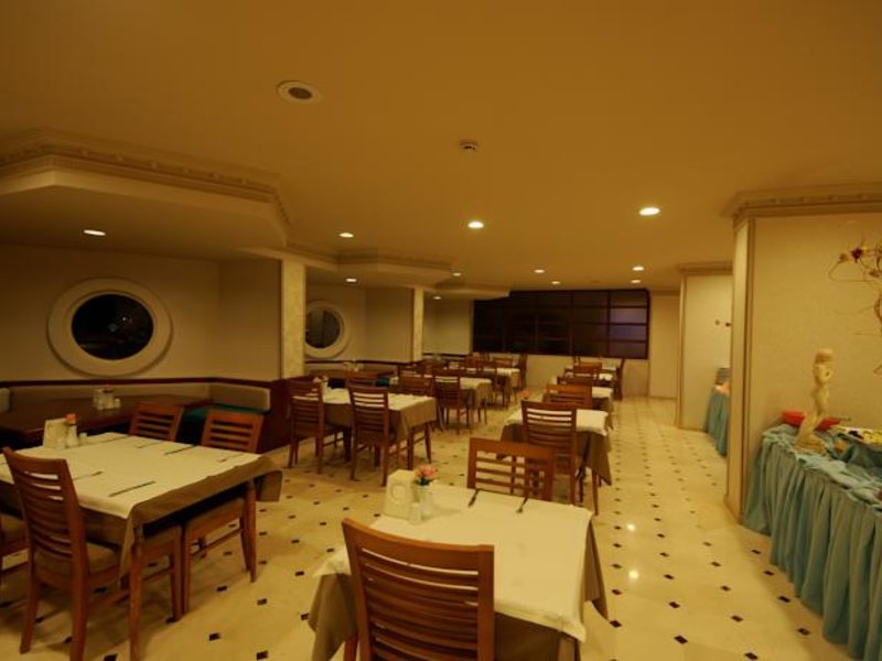 Luna Beach Deluxe Hotel (ех 63602