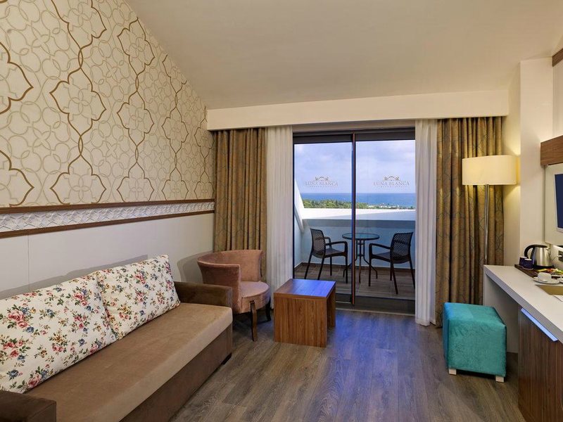 Luna Blanca Resort & Spa 60879