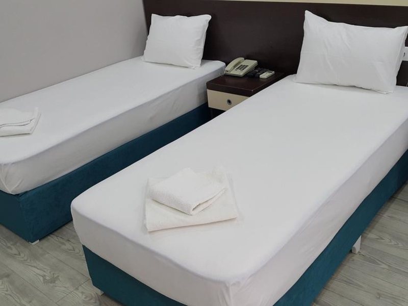 Luna Hotel Lara 303528