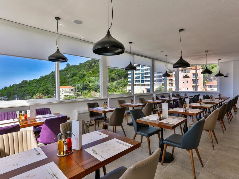 Lusso Mare Hotel 308254