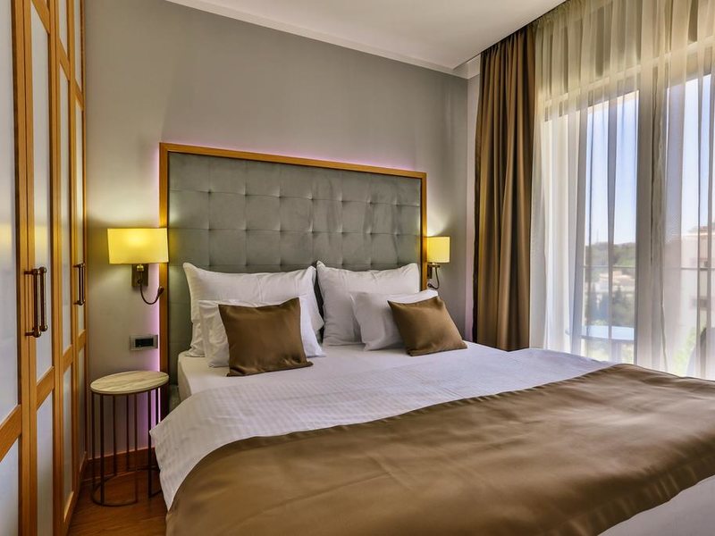 Lusso Mare Hotel 308266