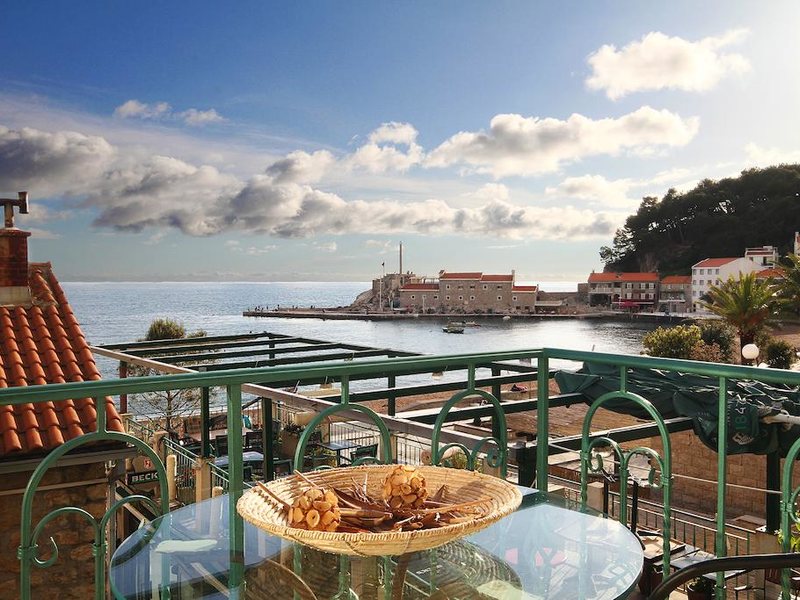 Lux M Apartments 307252