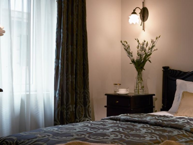 Luxembourg Hotel 250936