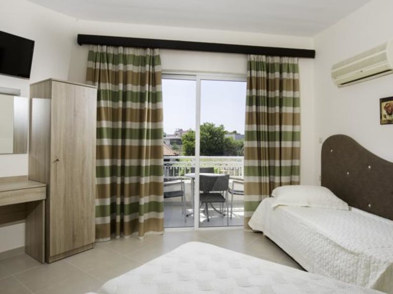 Lyristis Studios 78512