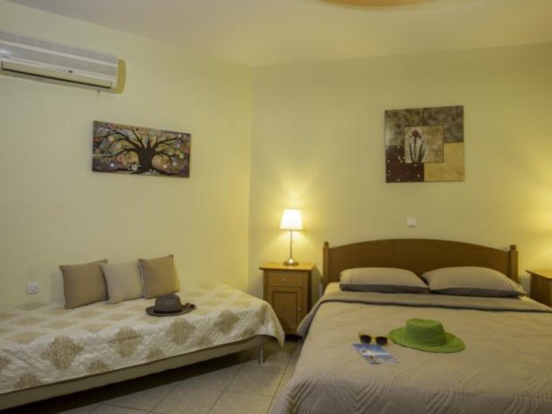 Lyristis Studios 78515