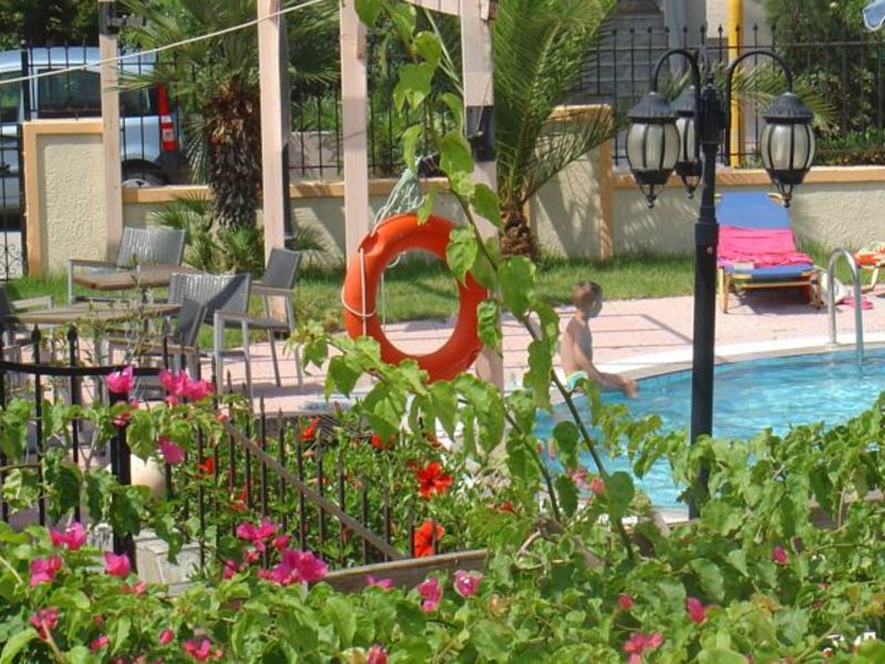 Lyristis Studios 78529