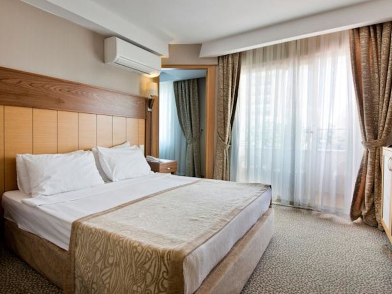 MC Beach Park Resort Hotel 59652