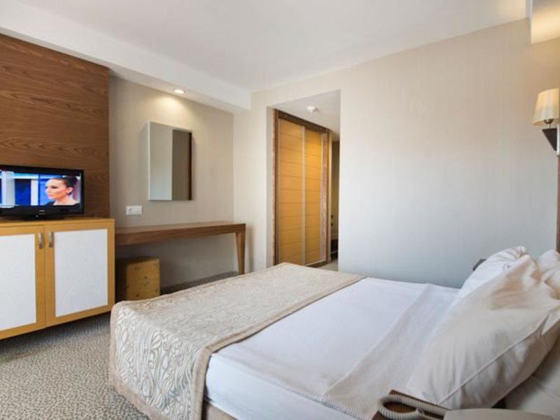 MC Beach Park Resort Hotel 59657