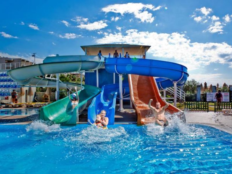 MC Beach Park Resort Hotel 59662