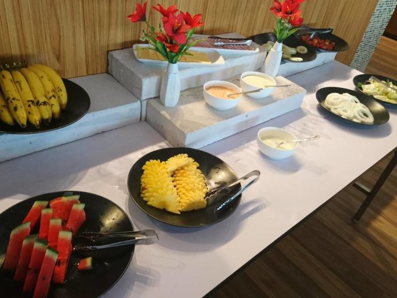 MODERN LIVING HOTEL 267905