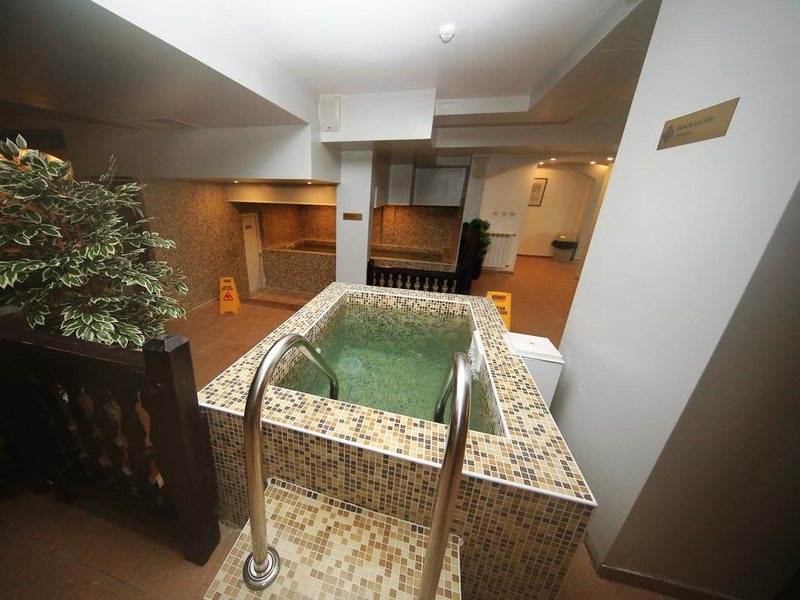 MPM Guinness Hotel 312069