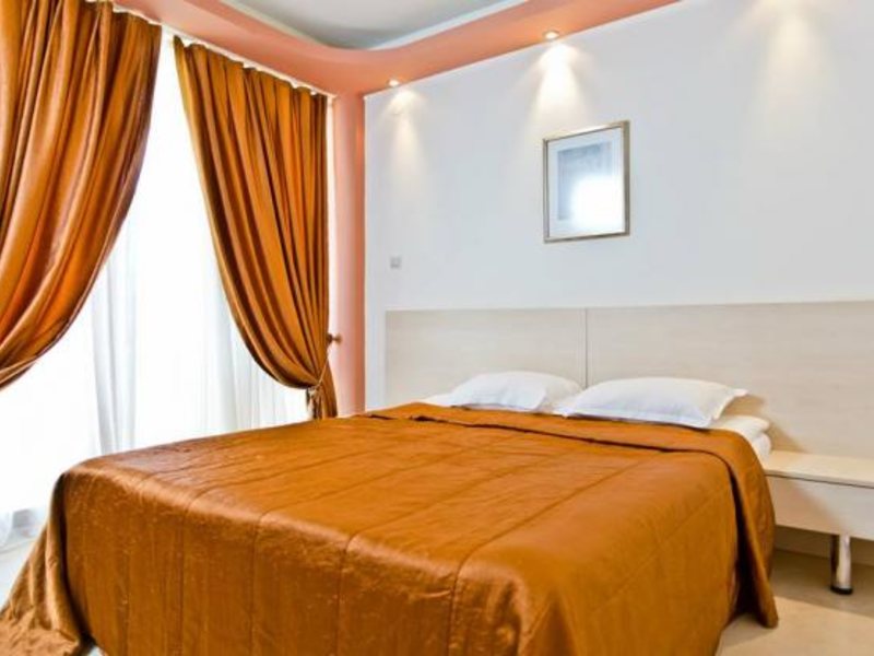 MPM Orpheus Boutique 312118