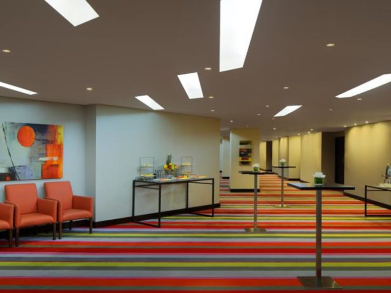 M Hotel Downtown by Millennium (ex 118442