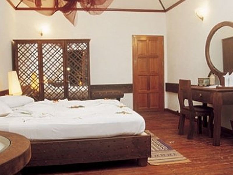 Maayafushi Tourist Resort 325160