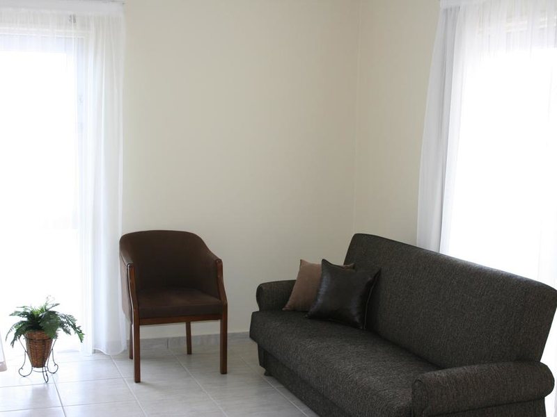 Mackenzie Beach Hotel & Apartments 161994