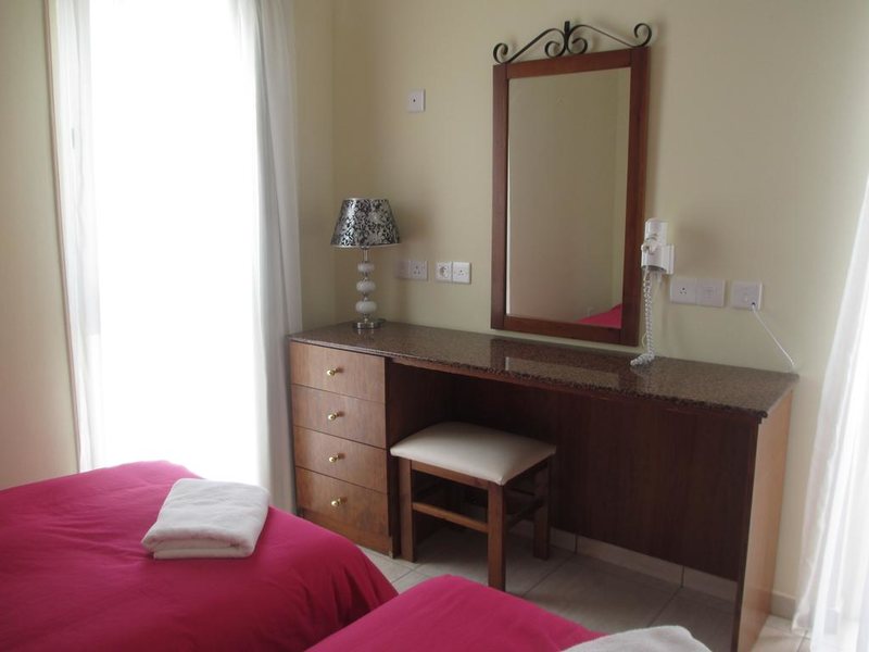 Mackenzie Beach Hotel & Apartments 162000