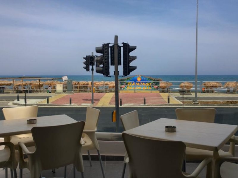 Mackenzie Beach Hotel & Apartments 162007